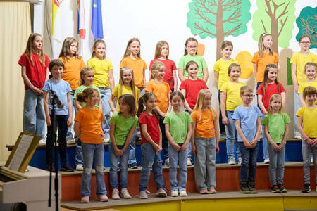 015_revija otroških zborov I.dan 26